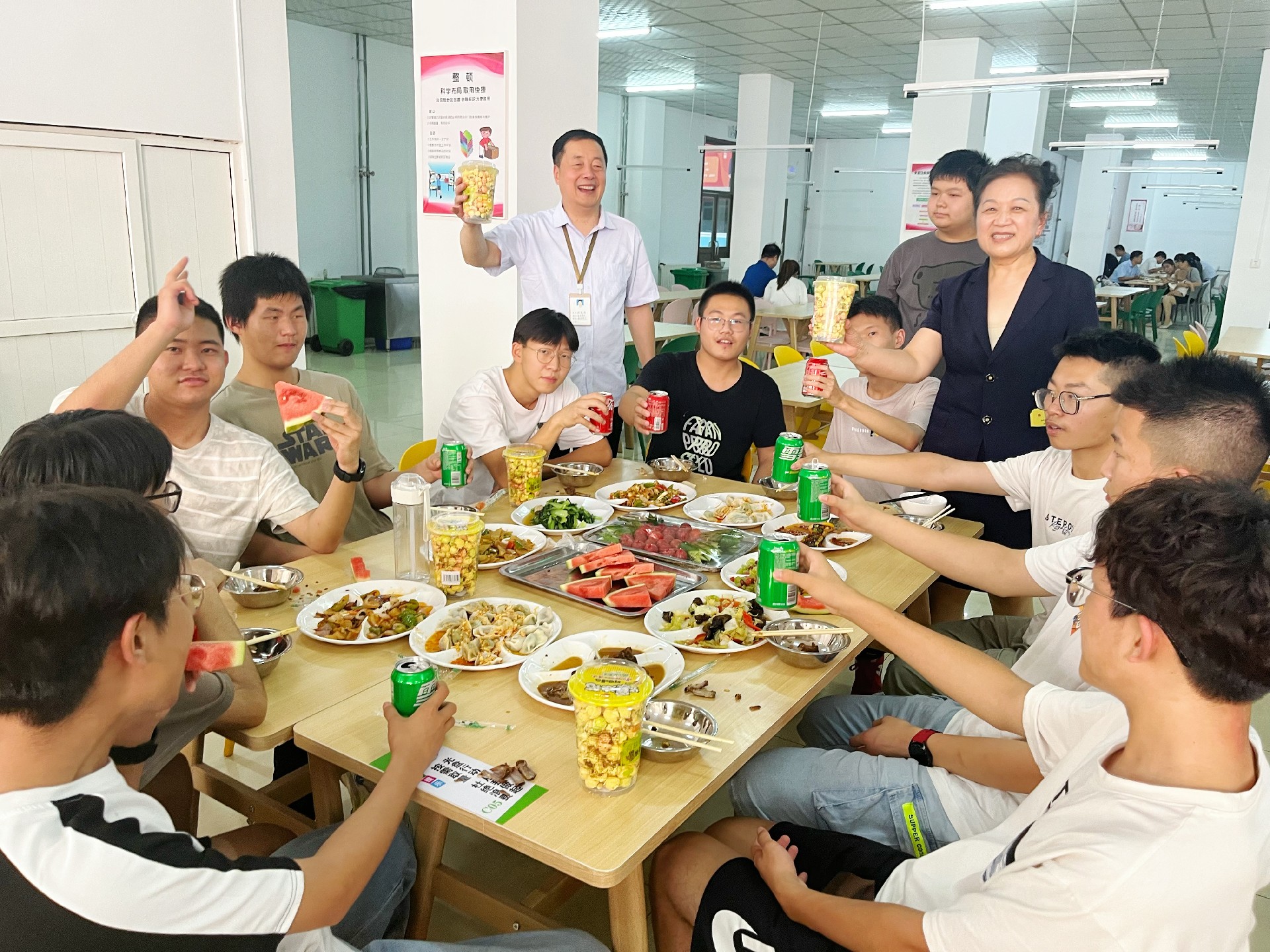 西安佳成補習(xí)學(xué)校_西安高考補習(xí),西安初三補習(xí),高三全日制補習(xí),初三全日制補習(xí),高三復(fù)讀補習(xí)學(xué)校